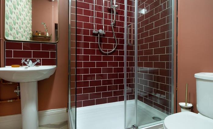 Ensuite Shower Room